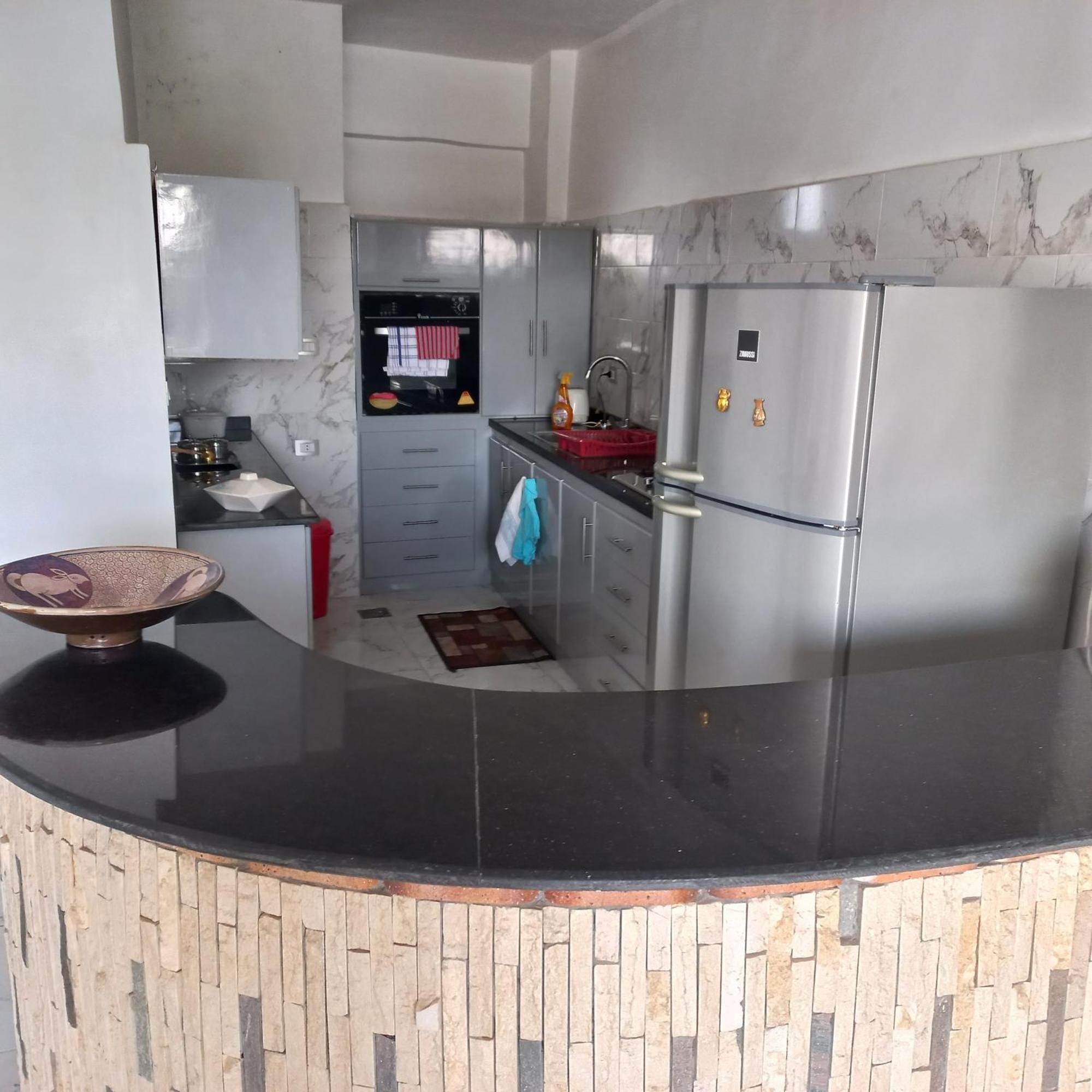 Family With Private Pool *